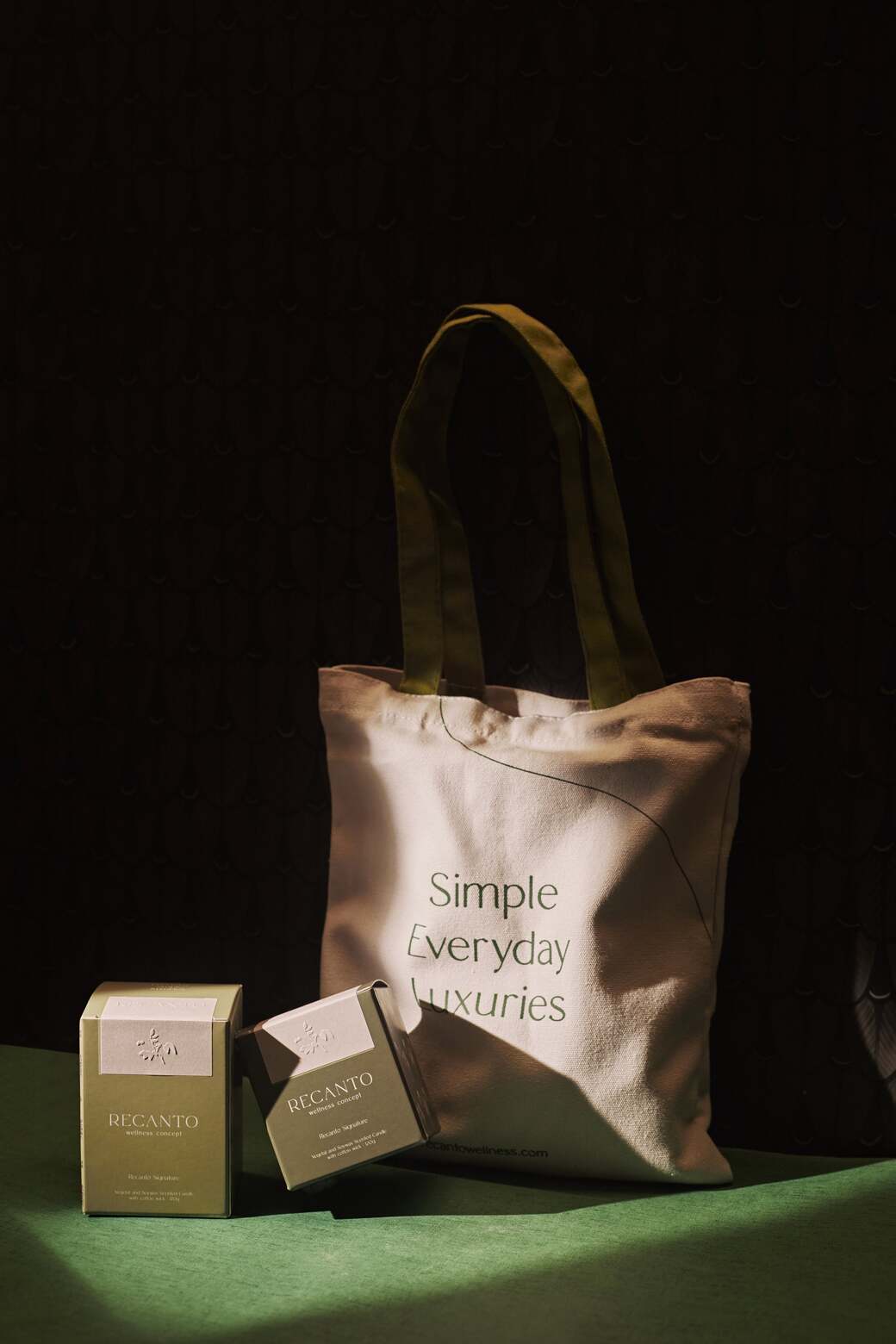 Recanto Wellness Custom Printed Folding Cartons for Candles